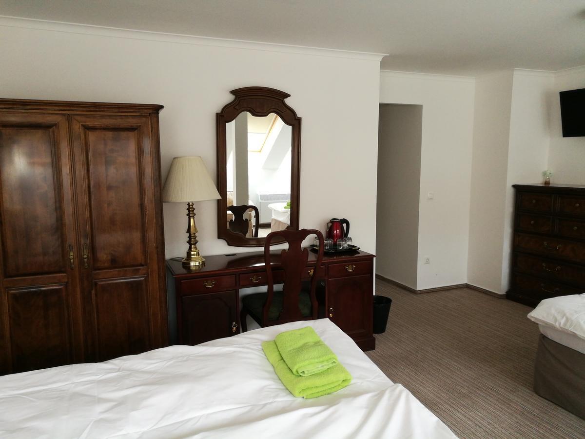 Opera Loft Rooms And Apartments Будапеща Екстериор снимка