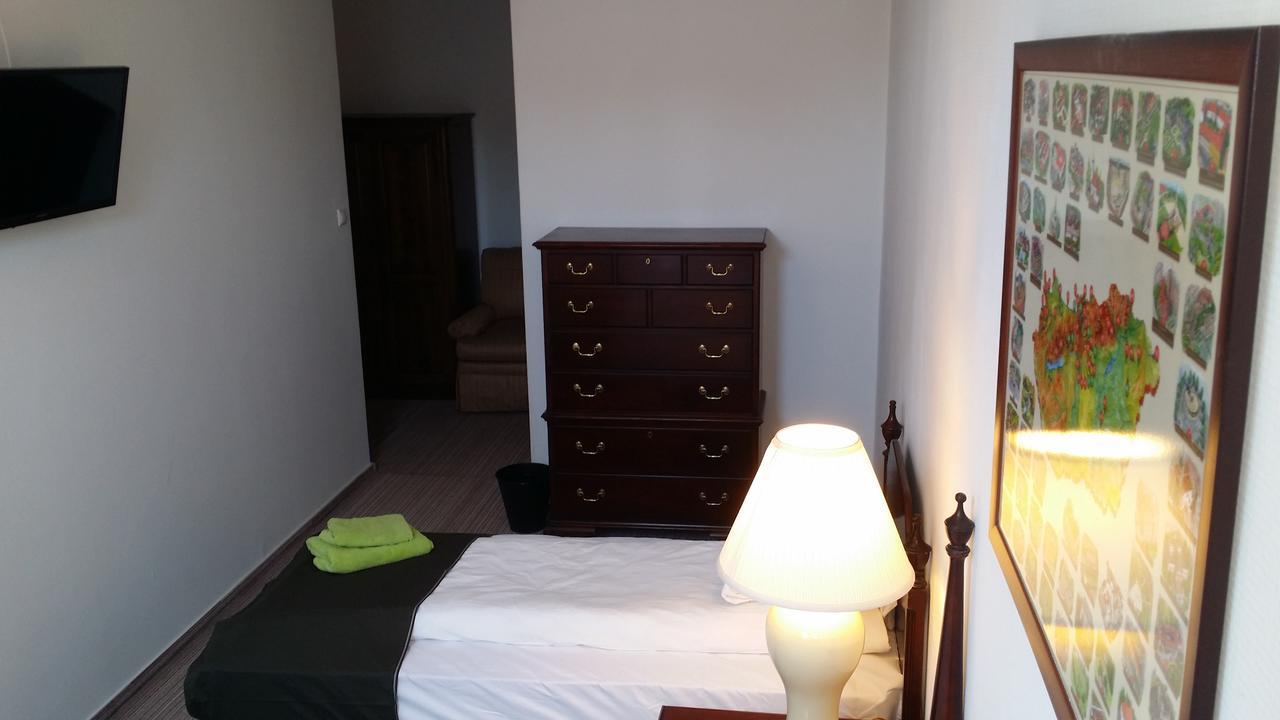 Opera Loft Rooms And Apartments Будапеща Екстериор снимка