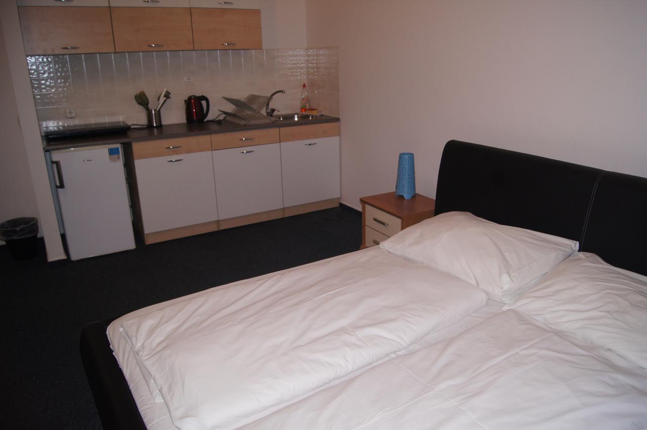 Opera Loft Rooms And Apartments Будапеща Екстериор снимка