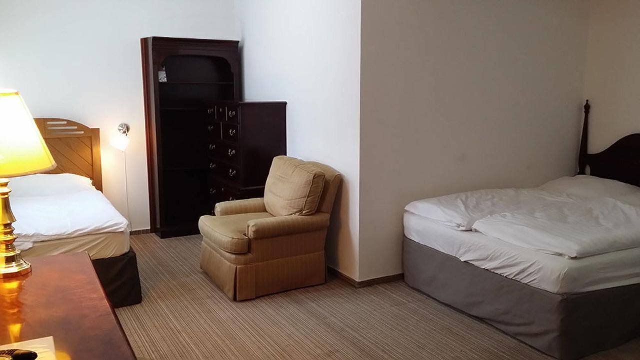 Opera Loft Rooms And Apartments Будапеща Екстериор снимка